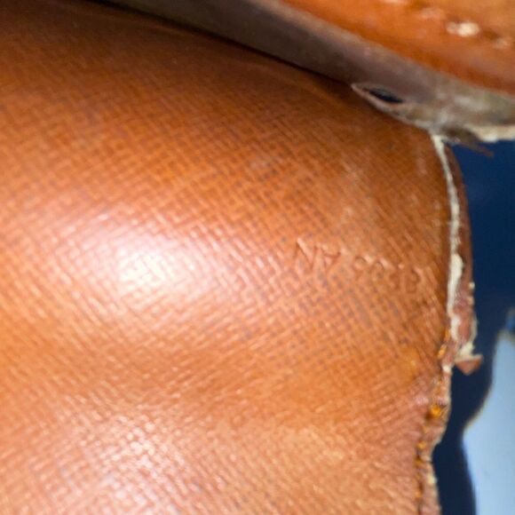 Authentic Louis Vuitton Monogram Wallet - Picture 11 of 11